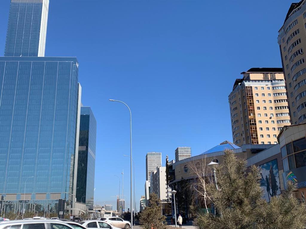 Квартира С Видом На Abu Dhabi Plaza Αστάνα Εξωτερικό φωτογραφία